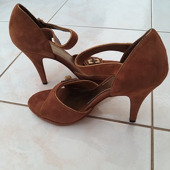 BROWN SMOOTH LEATHER SOLE 7 1/2 M , like new - Picture 2 of 8